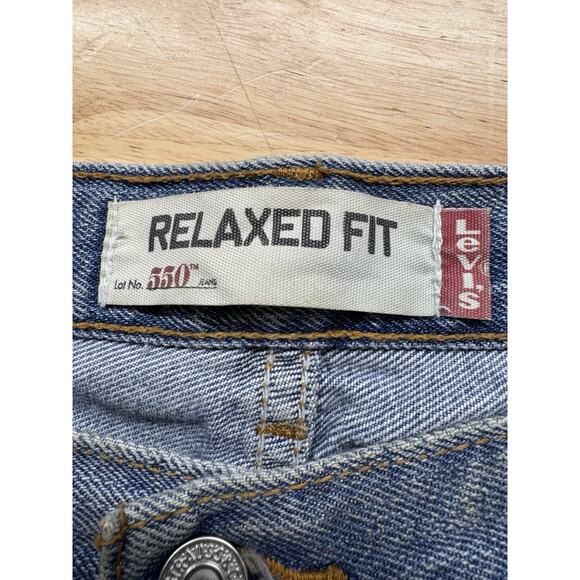 Levis 550 Relaxed Fit Straight Leg Thrashed Distress Denim Blue Jeans Men 36x36 - Picture 2 of 6